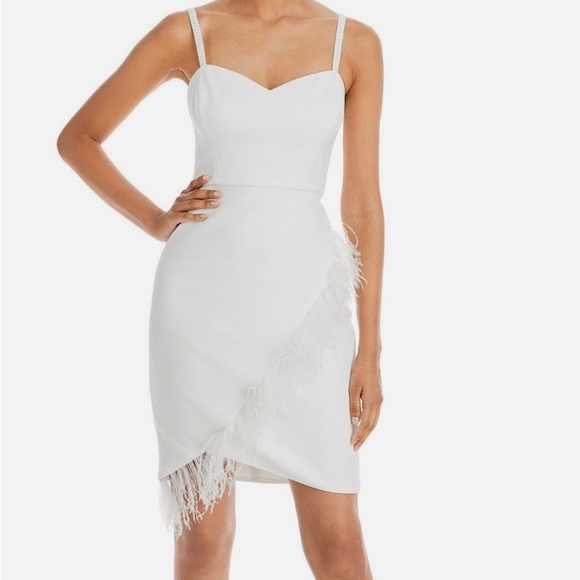 Elegant Aqua Women's Feather Trim Dress White Size 4 - Picture 2 of 3